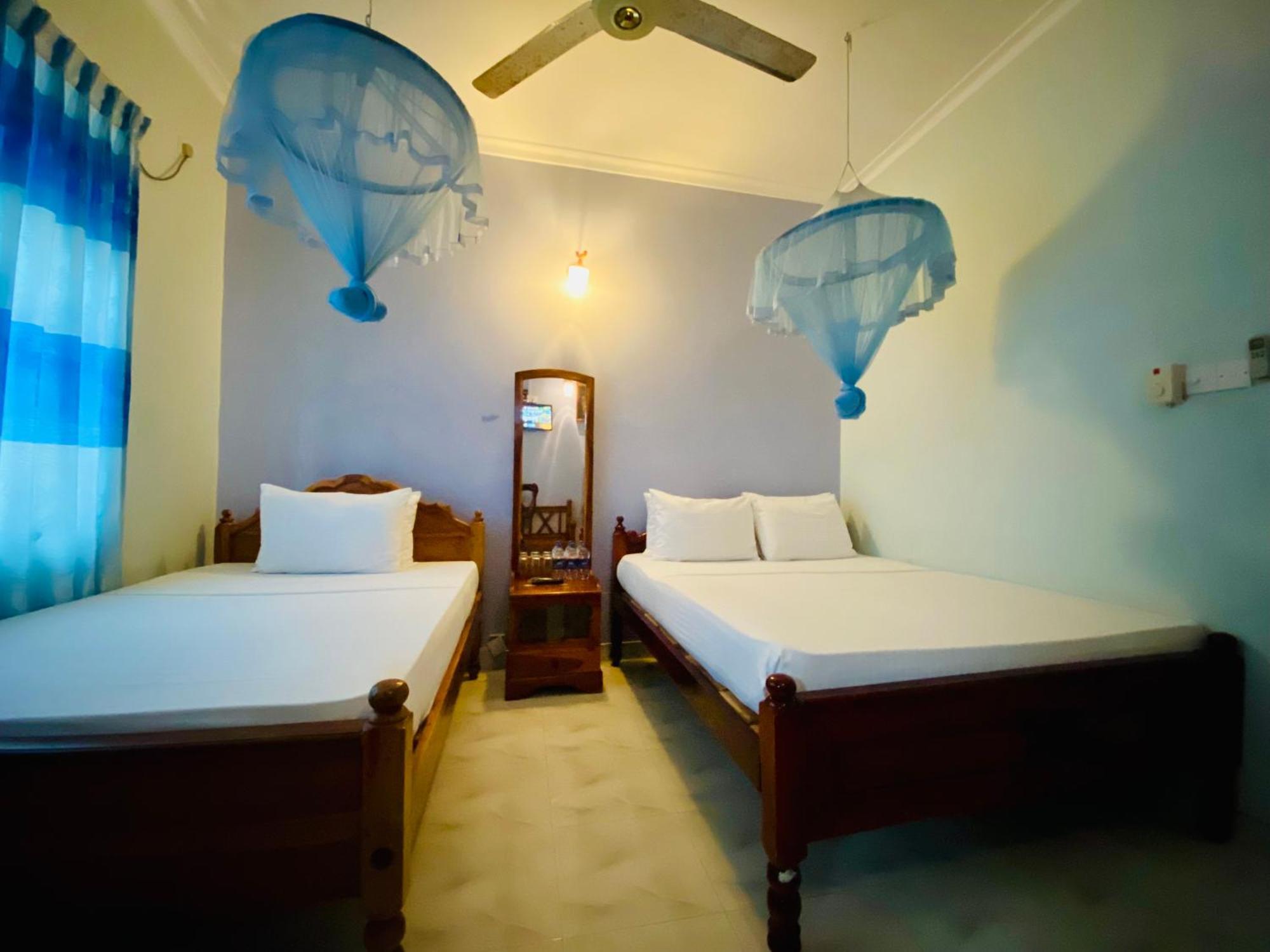 Hotel Montana Rest Anuradhapura Zewnętrze zdjęcie