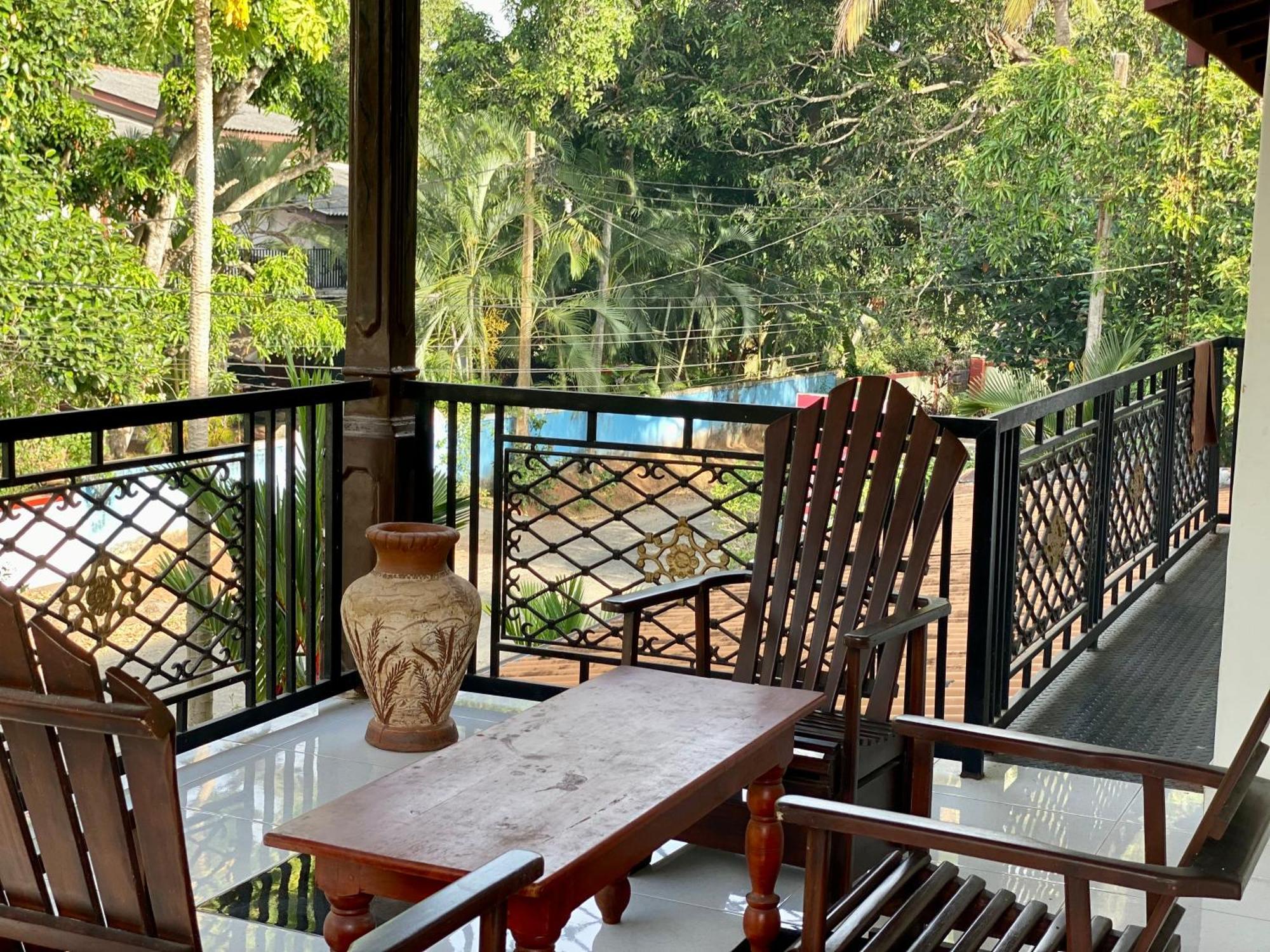 Hotel Montana Rest Anuradhapura Zewnętrze zdjęcie