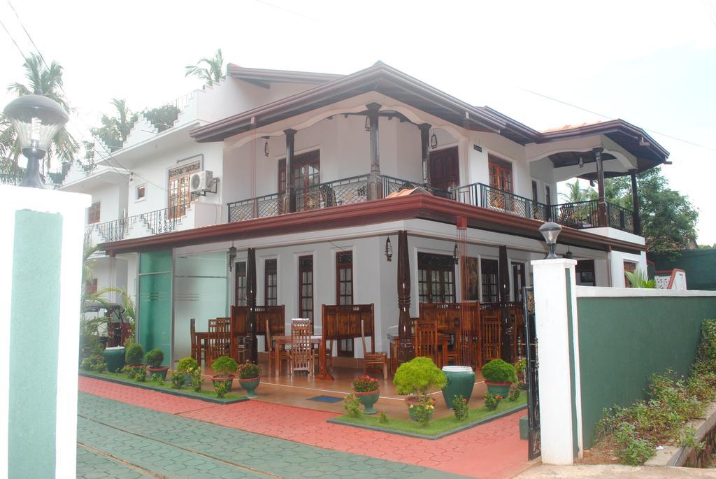 Hotel Montana Rest Anuradhapura Zewnętrze zdjęcie